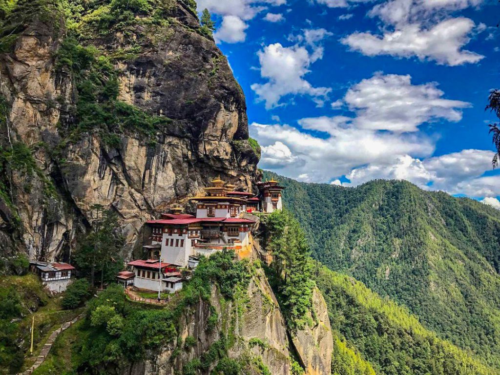 The Ultimate Guide to Hiking Tiger’s Nest Monastery